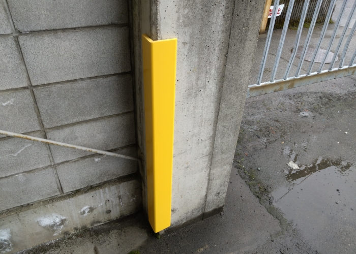 樹脂製コーナーガード-03