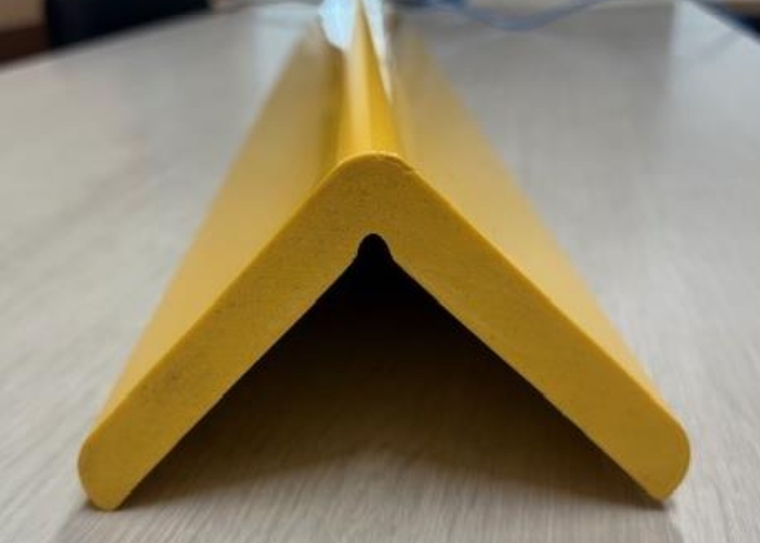 樹脂製コーナーガード-04